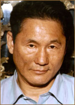   (Takeshi Kitano, 北野 武) 