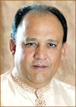   (Alok Nath) 