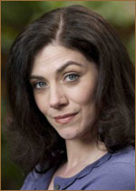   (Neve McIntosh) 