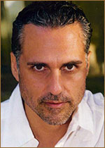   (Maurice Benard, Mauricio Jose Morales) 