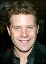   (Sean Astin) 