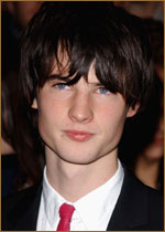   (Tom Sturridge) 