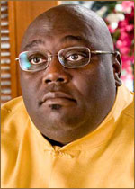   (Faizon Love) 