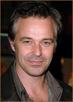   (Cameron Daddo) 