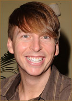   (Jack McBrayer) 