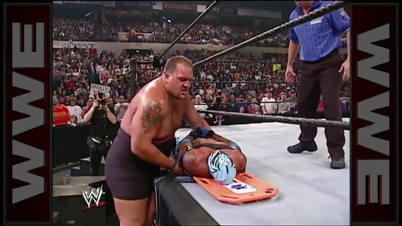 WWE  (2003)