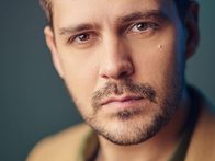 «Не дай бог никому»: Милош Бикович о пережитой в детстве вoйне