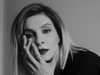 «Я хочу быть женщиной, это важно для меня»: Елена Подкаминская о вечных ценностях