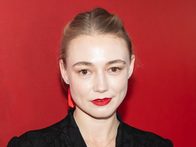 Кровь пролетариата, огонь революции и шёпот Козловского: Оксана Акиньшина, Паулина Андреева и Надежда Михалкова